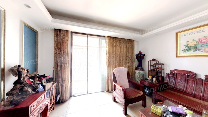 鑫居逸泉湾二手房实景图