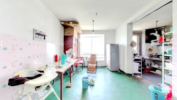 新月公寓二手房实景图