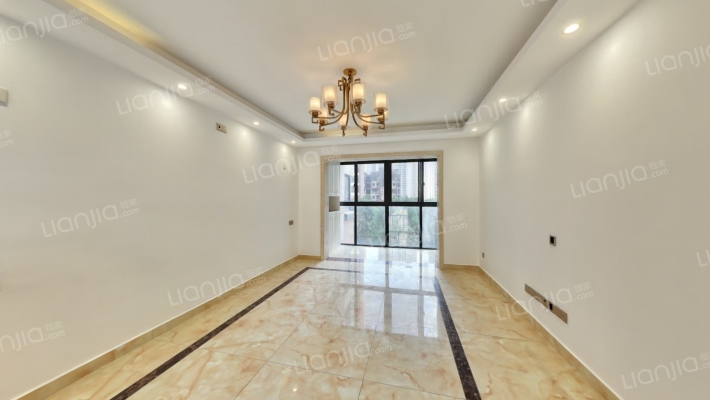 招商依云华苑二手房实景图