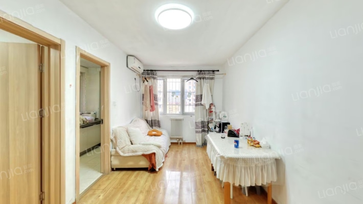 怡和雅苑小区二手房实景图