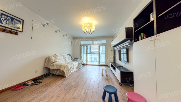 中天品苑东区二手房实景图