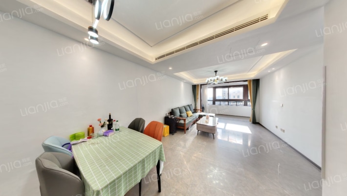 中南恒通和平府二手房实景图