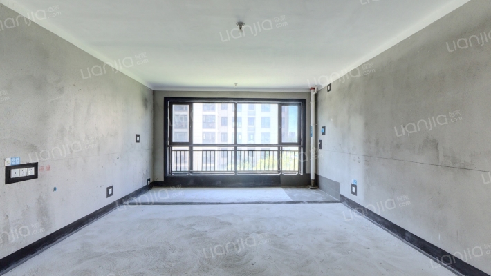 置地新时代嘉园B区二手房实景图