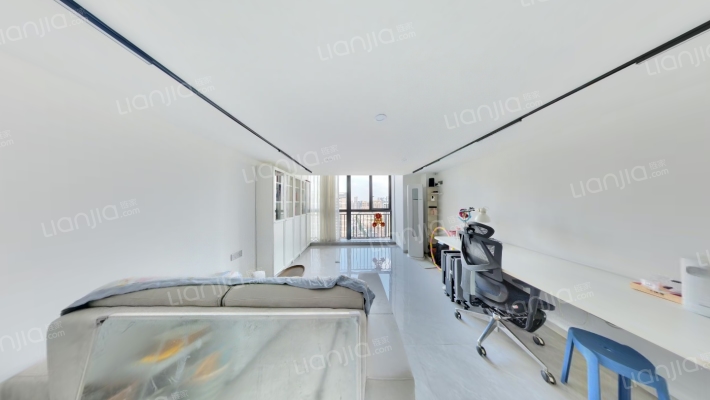 绿地璀璨天城公寓二手房实景图