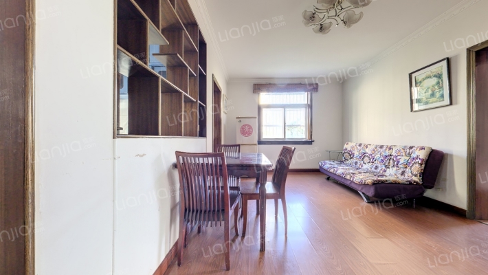 牛奶场路二手房实景图