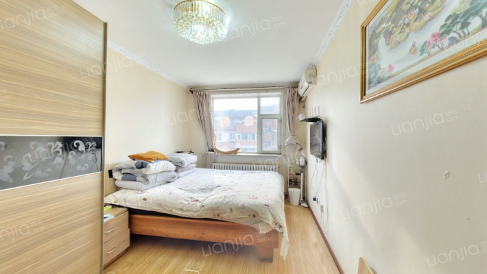 挪威小镇一期二手房实景图