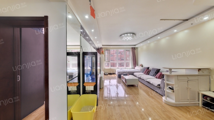 万龙北斗星城A区二手房实景图