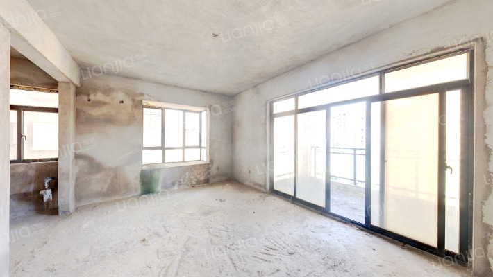 西海瑞园二手房实景图