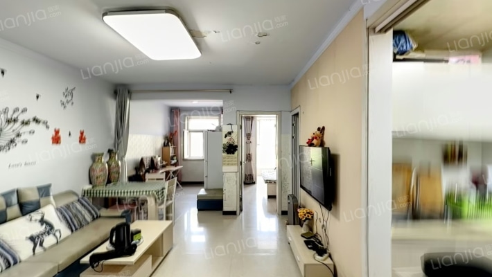 学府公寓二手房实景图