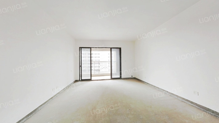 绿地国际博览城二期博峰二手房实景图