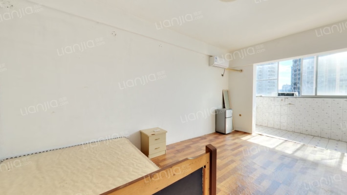 格兰云天二手房实景图