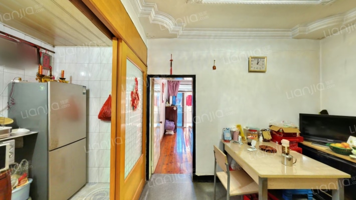 先锋花园二手房实景图