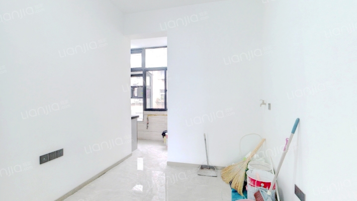 朝阳路一区二手房实景图