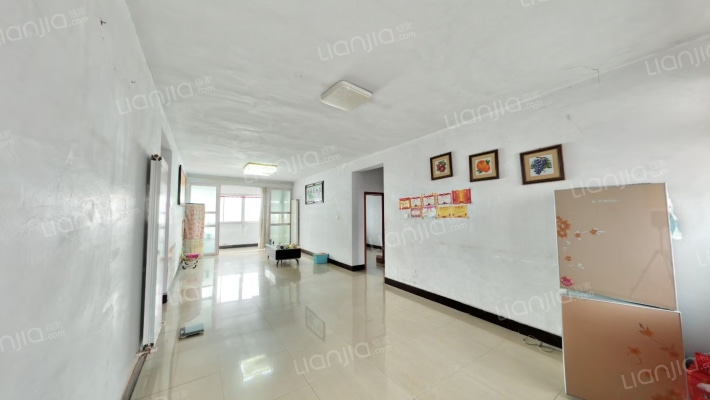 新园小区二手房实景图