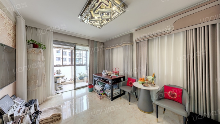 雍华园二手房实景图