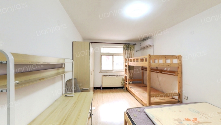 德邻里二手房实景图