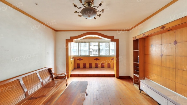 机车苑二手房实景图