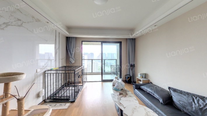 中海翠湖溪岸二手房实景图