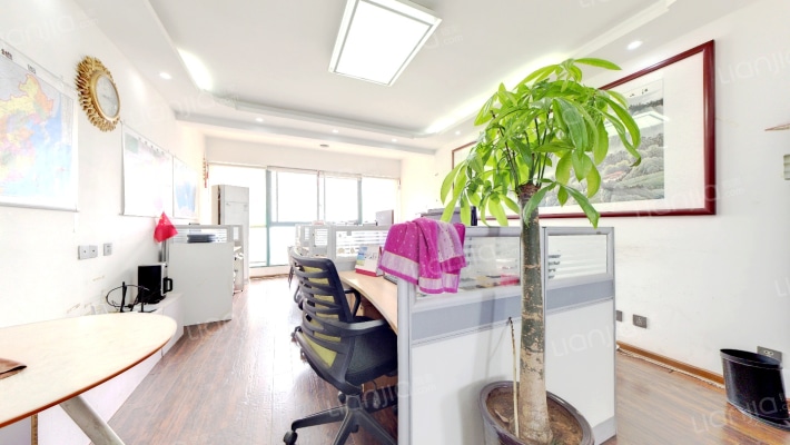 廊桥水岸二手房实景图