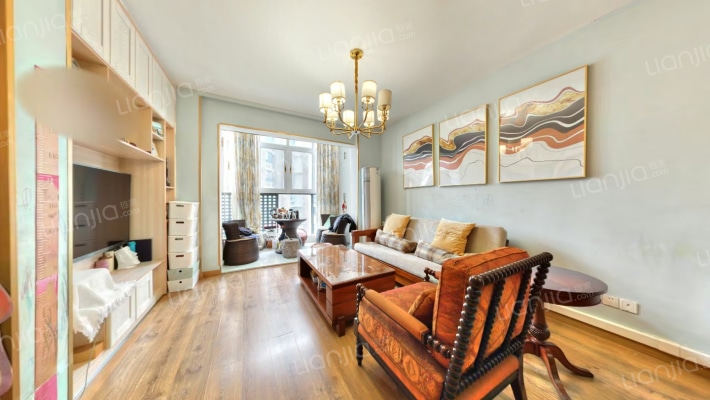 翡翠城四期二手房实景图