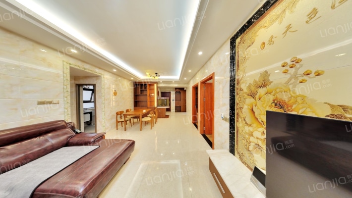 峰景豪苑二手房实景图