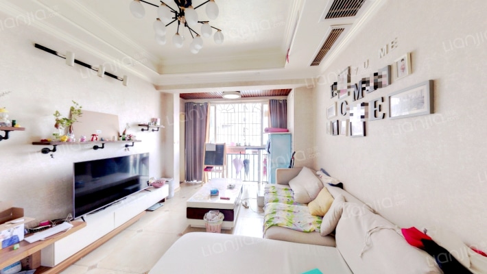 新怡家园二手房实景图