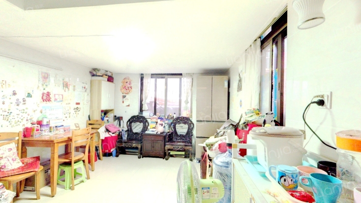 庙前西街二手房实景图