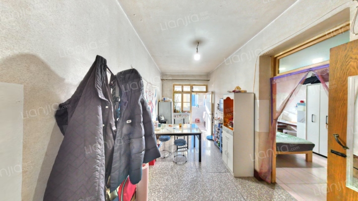 西安市第一市政工程公司第三公司家属院二手房实景图