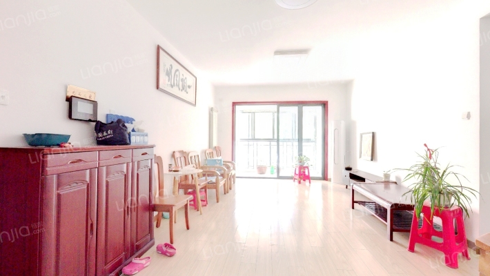 绿地国际花都蓝蝶苑二手房实景图