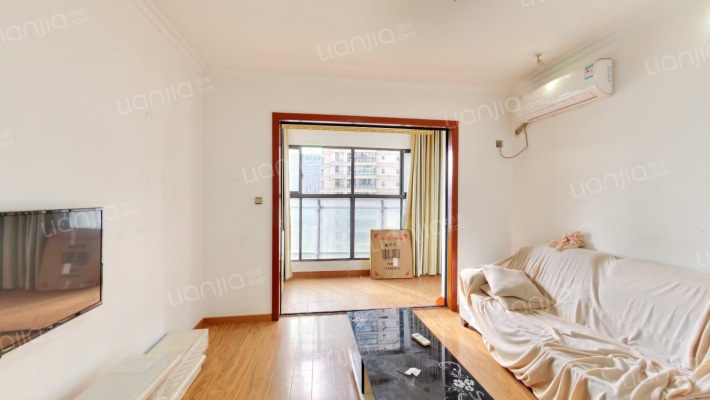 奥克斯中央公馆二手房实景图