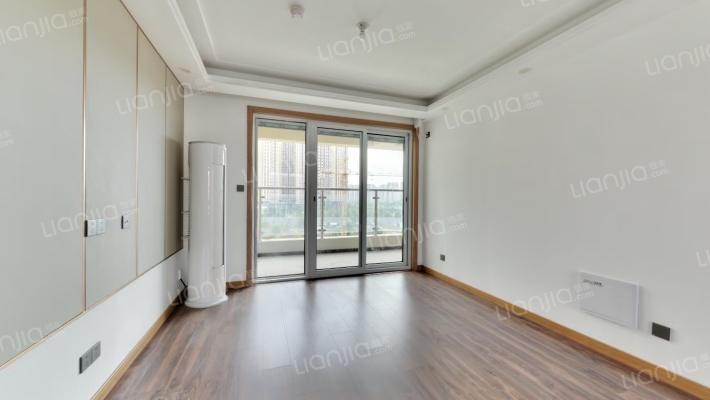 荣盛城-悦盛生活广场二手房实景图