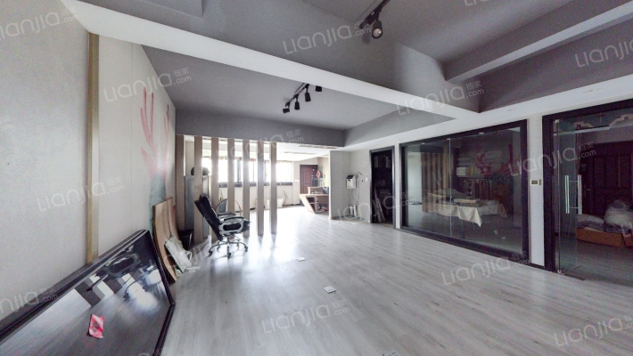 香江丽苑二手房实景图