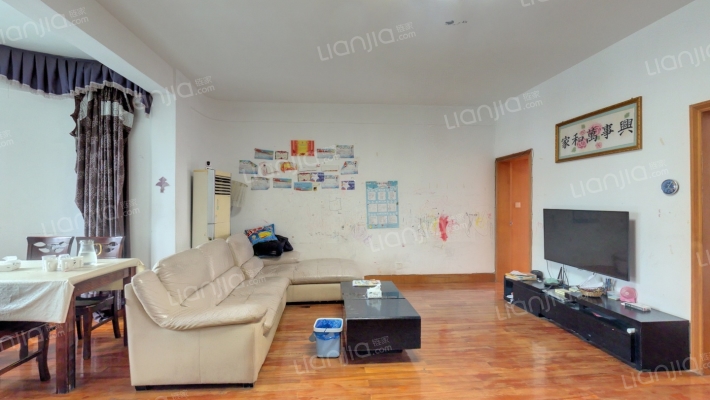 信江公寓二手房实景图