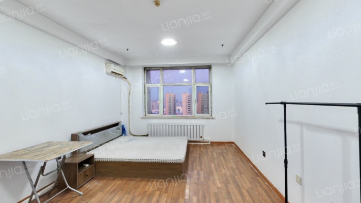 羽丰大厦二手房实景图