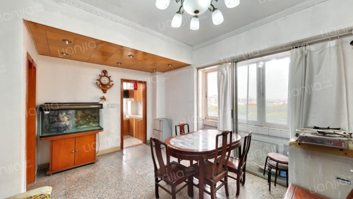 发源楼二手房实景图