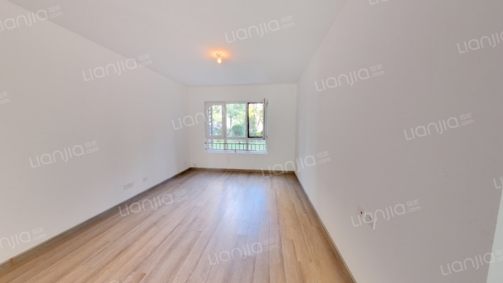 辰府雅苑二手房实景图