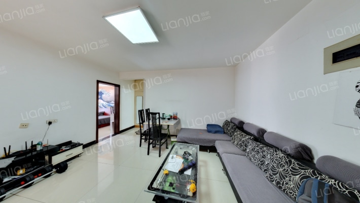 嘉泰隆小区二手房实景图