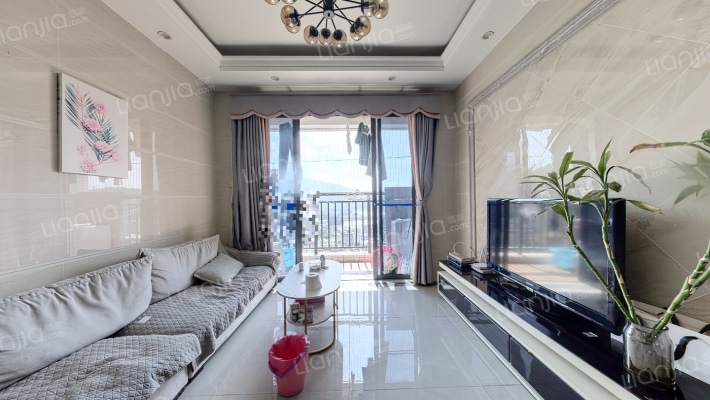 安鸿峰景苑二手房实景图