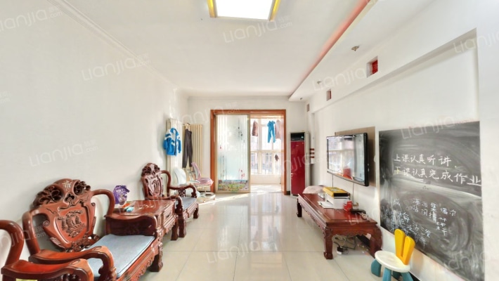 名格小区二手房实景图