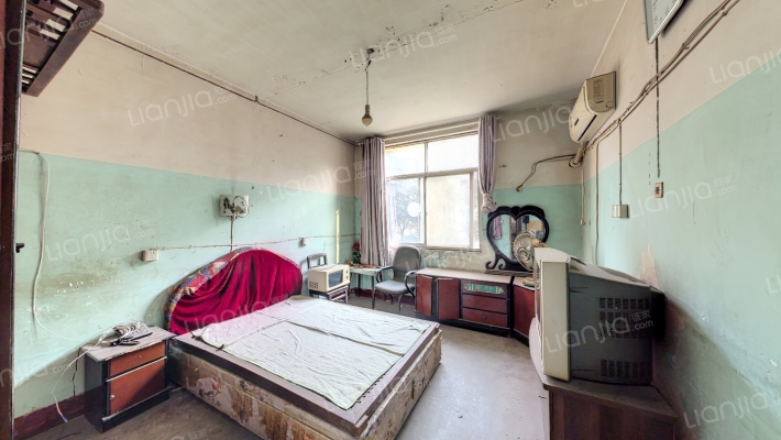 山潘一村二手房实景图