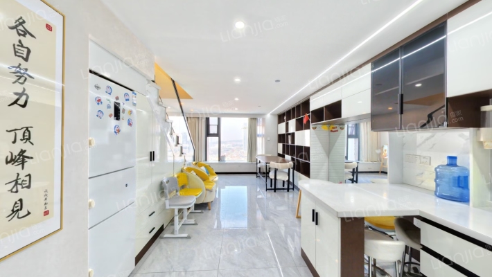 世界城创世界二手房实景图