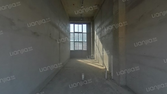 亚龙建材家居二手房实景图