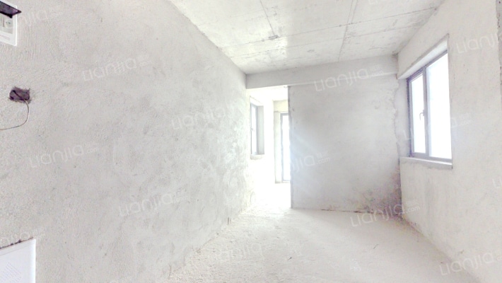 冠昌铂金时代二手房实景图