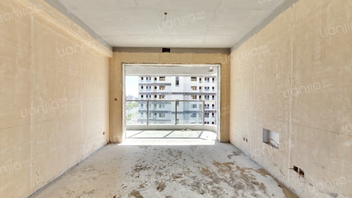 中杰海德花园翡翠院二手房实景图