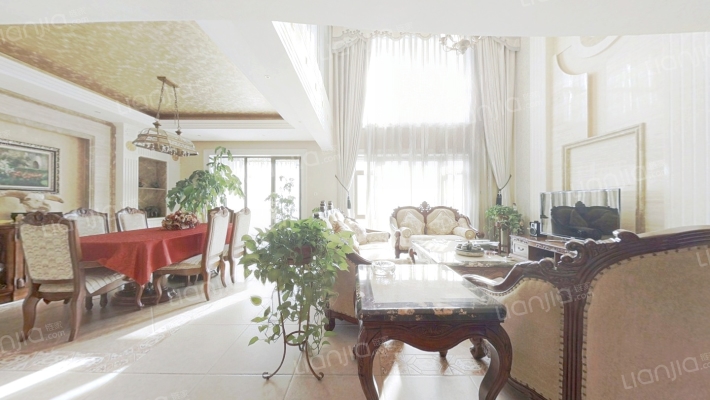 华富瑞士豪庭二手房实景图