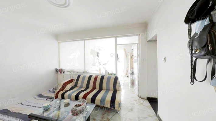 南里小区二手房实景图