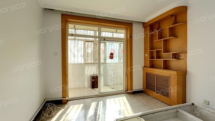 伊梅园小区二手房实景图