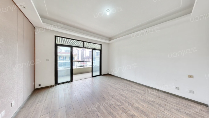 人居翠怡峰荟二手房实景图