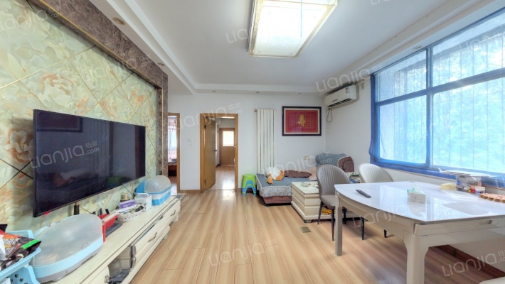 金泰小区二手房实景图