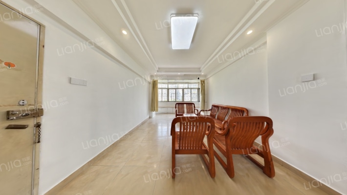 园丁楼二手房实景图